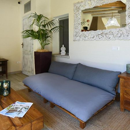 Elis B&B Villasimius Exterior photo